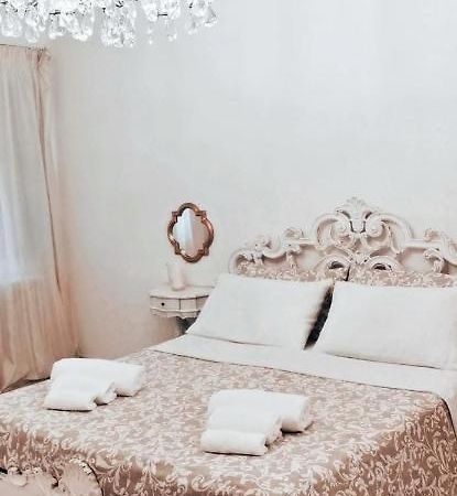 Harmony Appartement Cavalcaselle Buitenkant foto